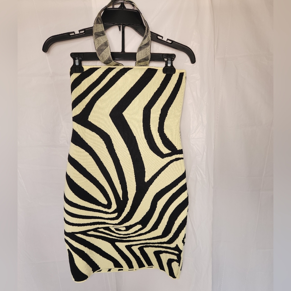 Zebra Print Bodycon Mini Dress w/ Choker Neck - Picture 11 of 13